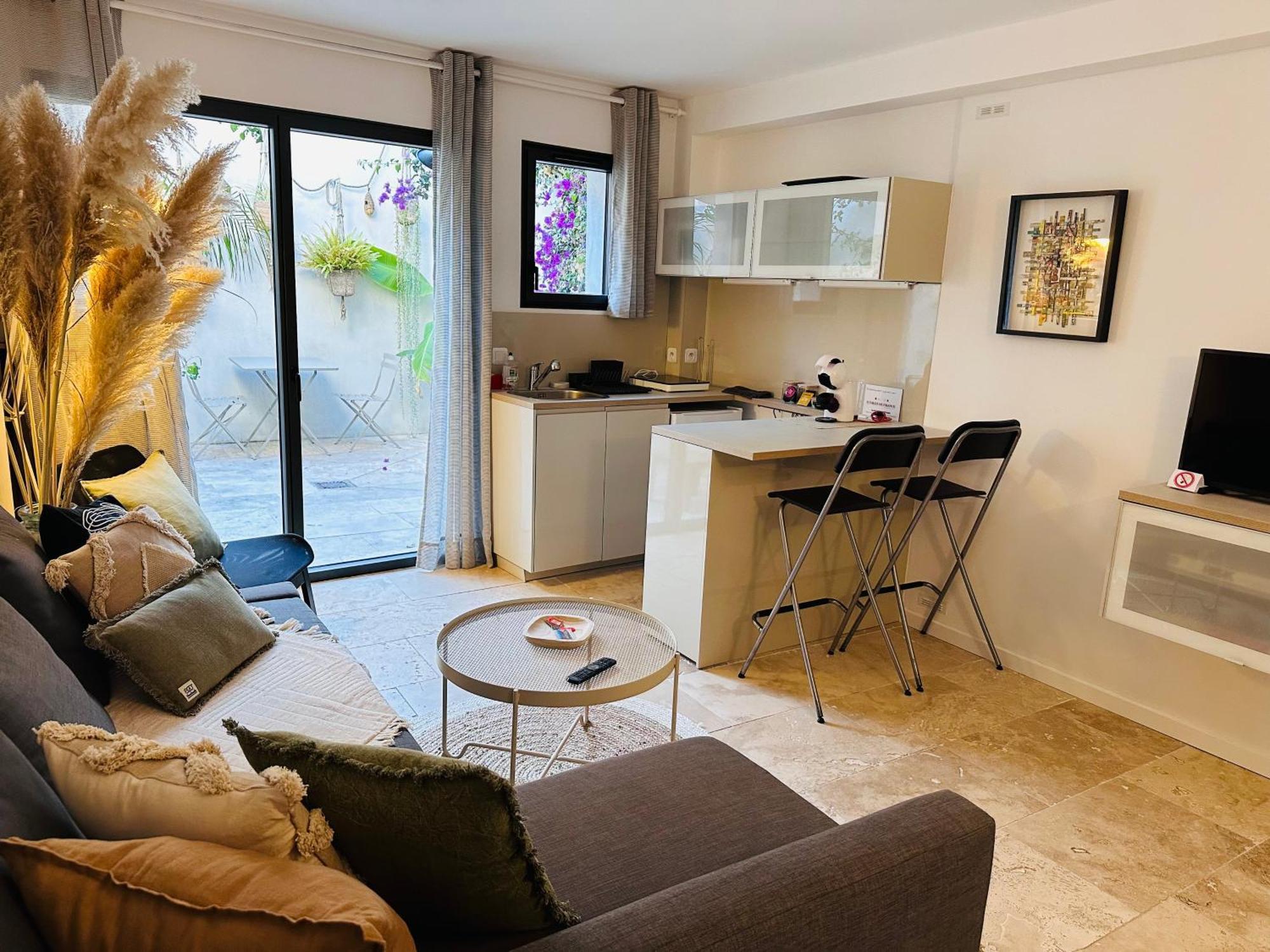 Appartements 3 Etoiles Terrasse Ou Patio Intra-Muros Aigues-Mortes Zewnętrze zdjęcie