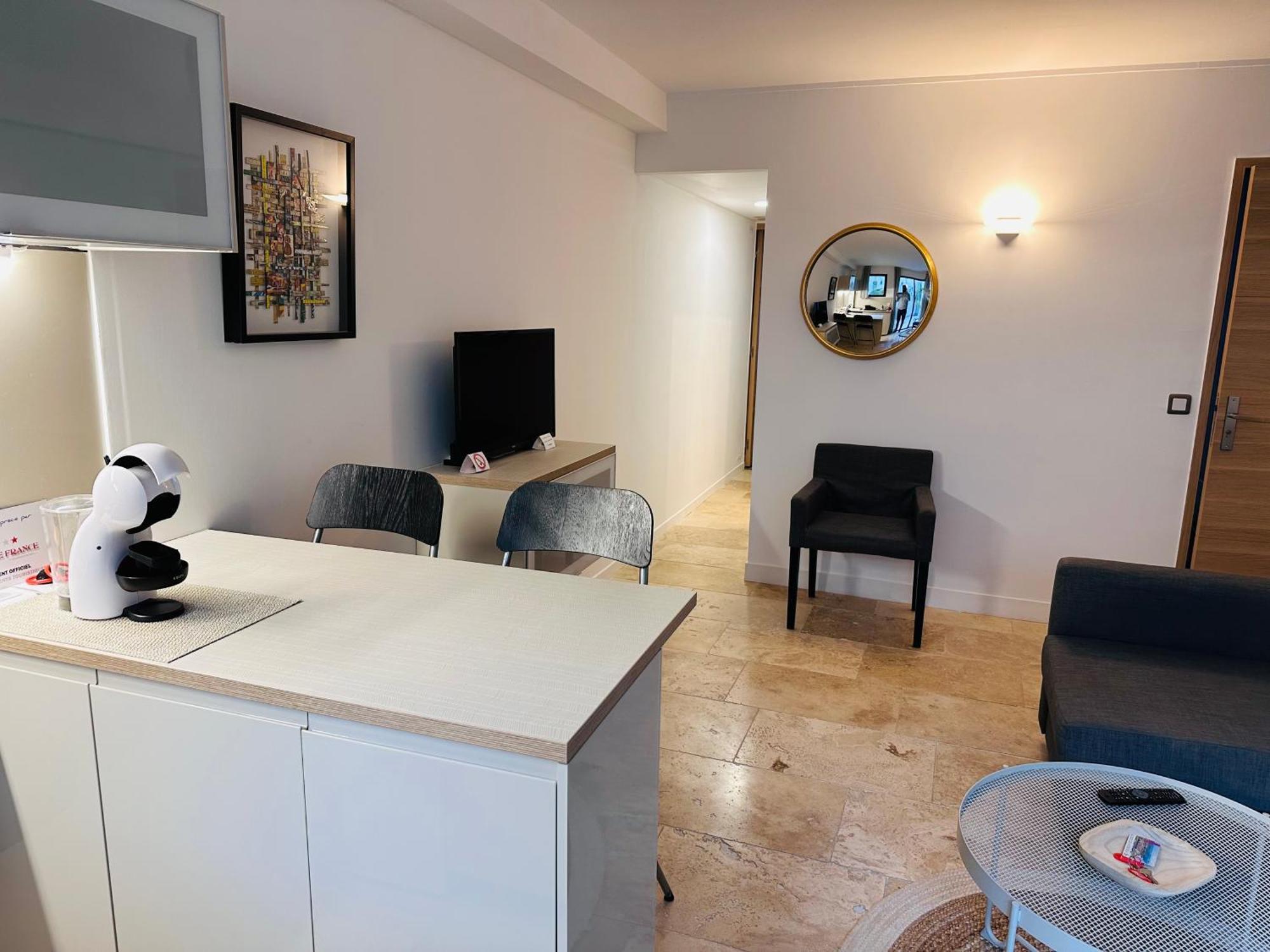 Appartements 3 Etoiles Terrasse Ou Patio Intra-Muros Aigues-Mortes Zewnętrze zdjęcie